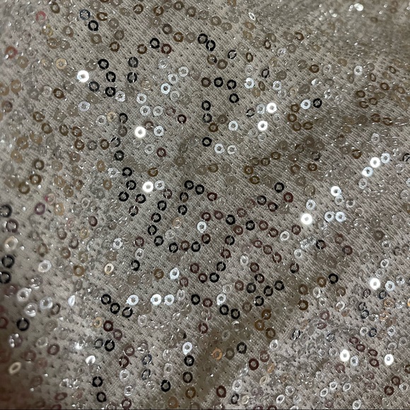 Express white and silver tank top - Picture 3 of 4